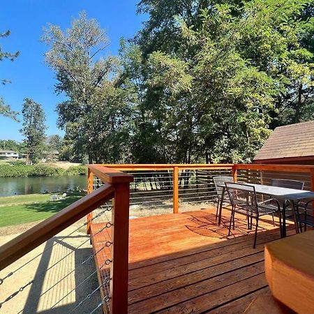 גרנטס פאס Deluxe Cabin 1 - Rogue River Resort מראה חיצוני תמונה