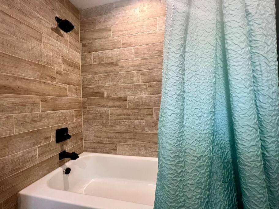 גרנטס פאס Deluxe Cabin 1 - Rogue River Resort מראה חיצוני תמונה
